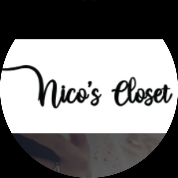 nicos_closet90